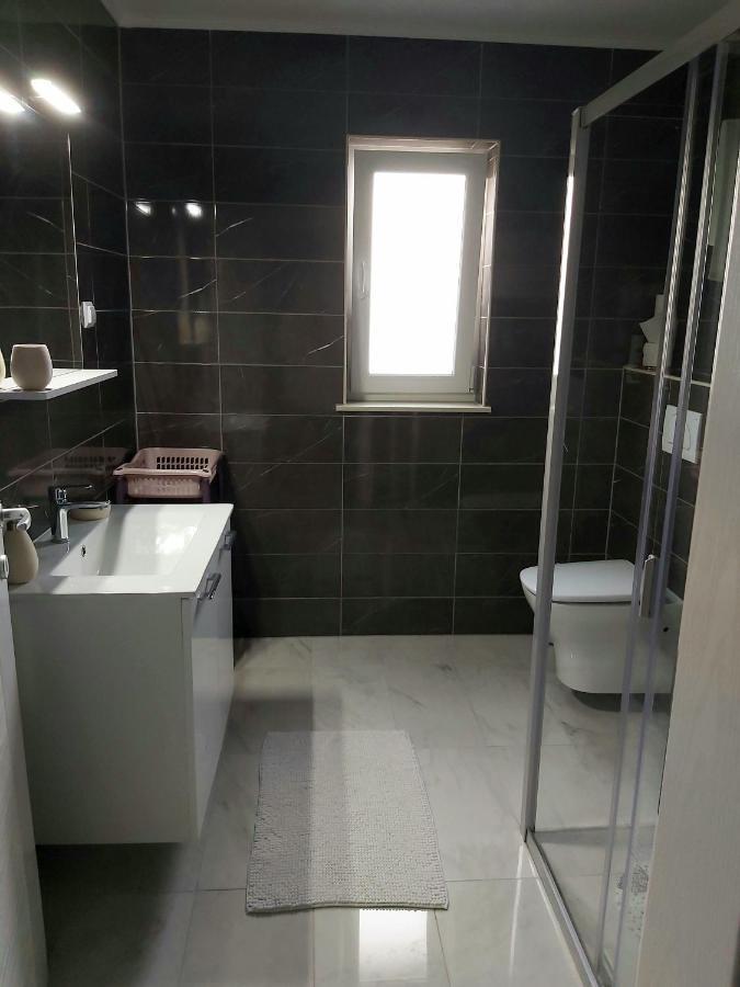 Katarica Hotel Korenica Ngoại thất bức ảnh