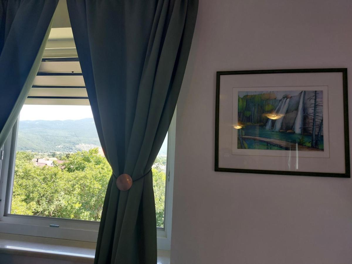 Katarica Hotel Korenica Ngoại thất bức ảnh